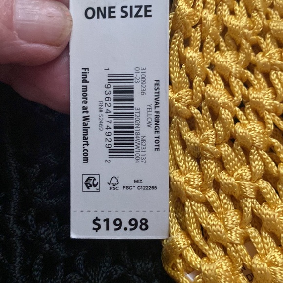 TWO NWTs crochet or knit handbags. With fringe - Picture 8 of 8